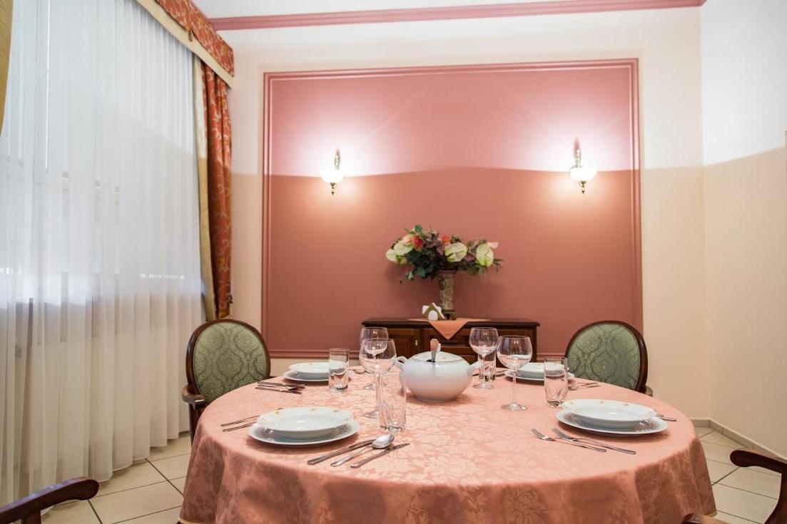 Kompleks Restauracyjno-Noclegowy Rubikon Lublin Eksteriør billede